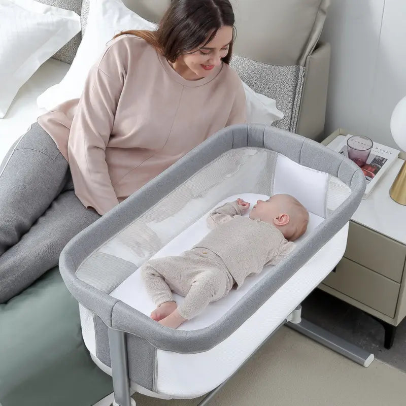 Berceau Bébé Multifonctionnel et Réglable en Hauteur - Image 1