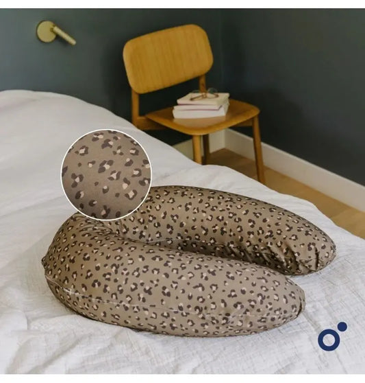 Coussin d'allaitement Buddy Leopard bronze Doomoo - Image 3