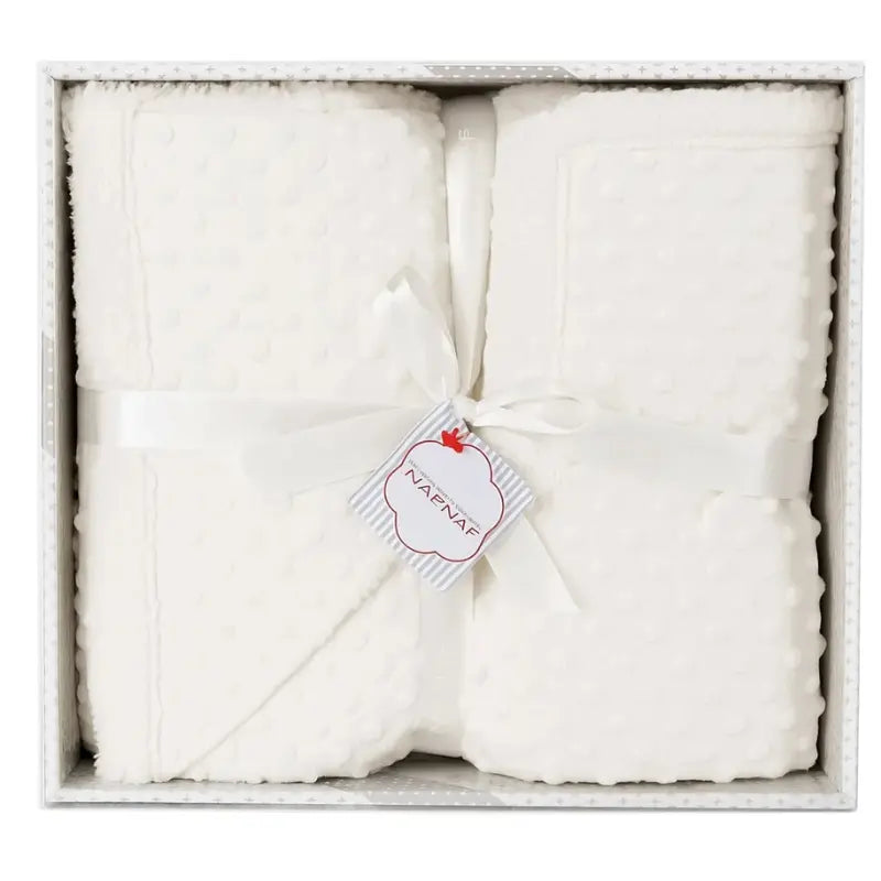 Couverture Bébé Étoilée Ultra-Douce Naf Naf 110×140 cm – Blanc - Image 1