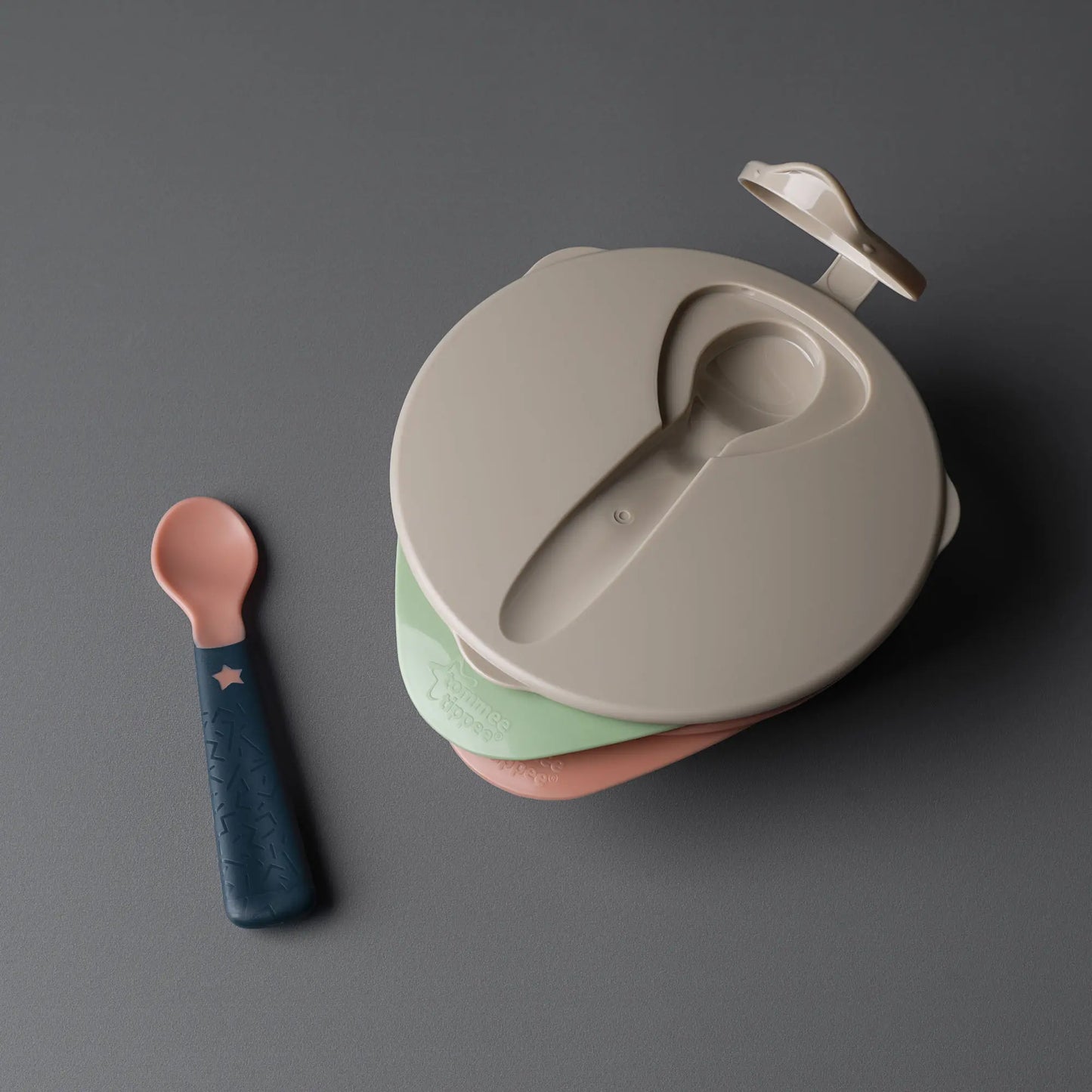 Gamelles Tommee Tippee Easy Scoop avec couvercle de voyage et cuillère - Image 2