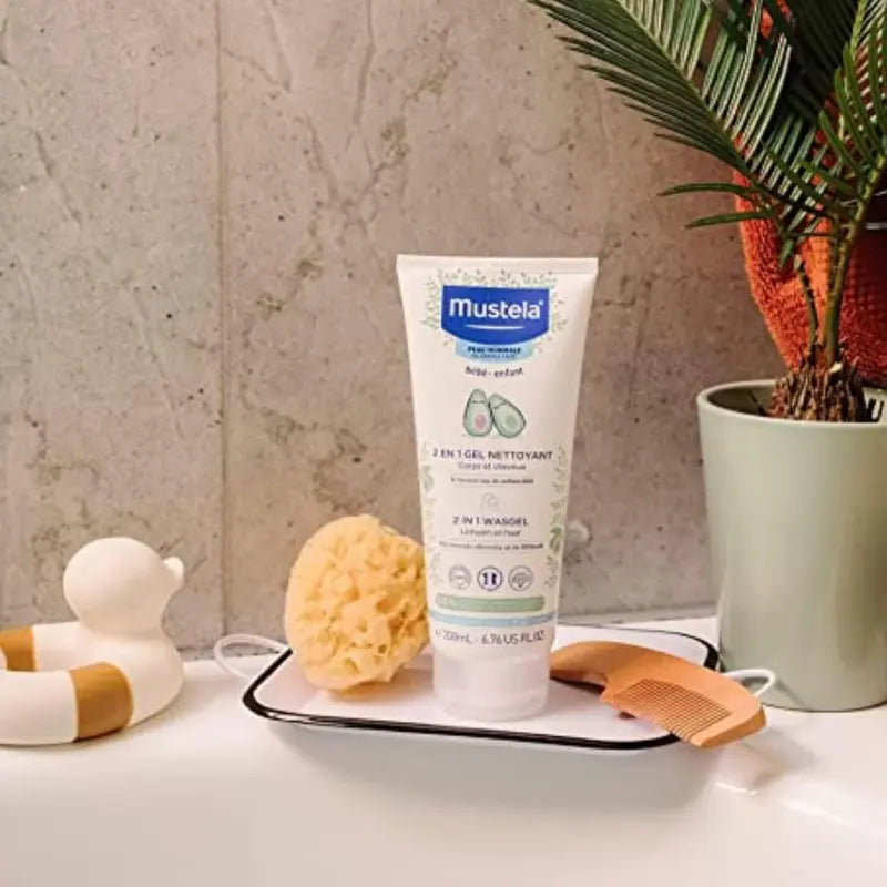 Gel nettoyant 2 en 1 Mustela 200 ml - Image 3